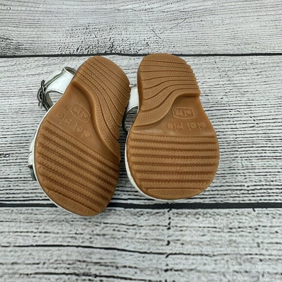 Taps Floral Sandals Infant Size 11 Baby Hook & Loop Play Dress Shoes - White - Picture 7 of 8